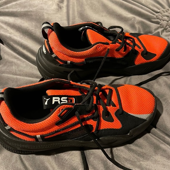 Puma shoes- basketball shoes - Picture 1 of 5